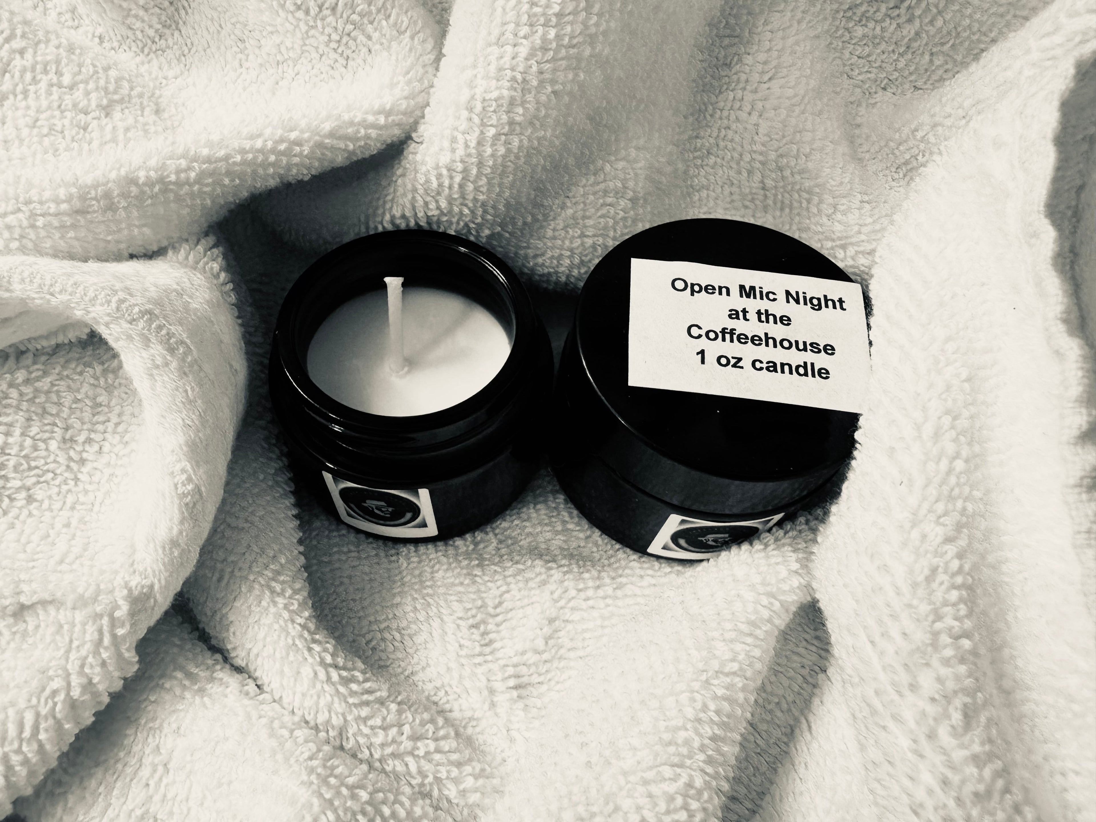 Open Mic Night at the Coffeehouse 1oz Candle